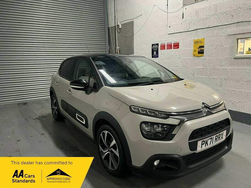 Citroen C3 Puretech Shine Plus S Beige