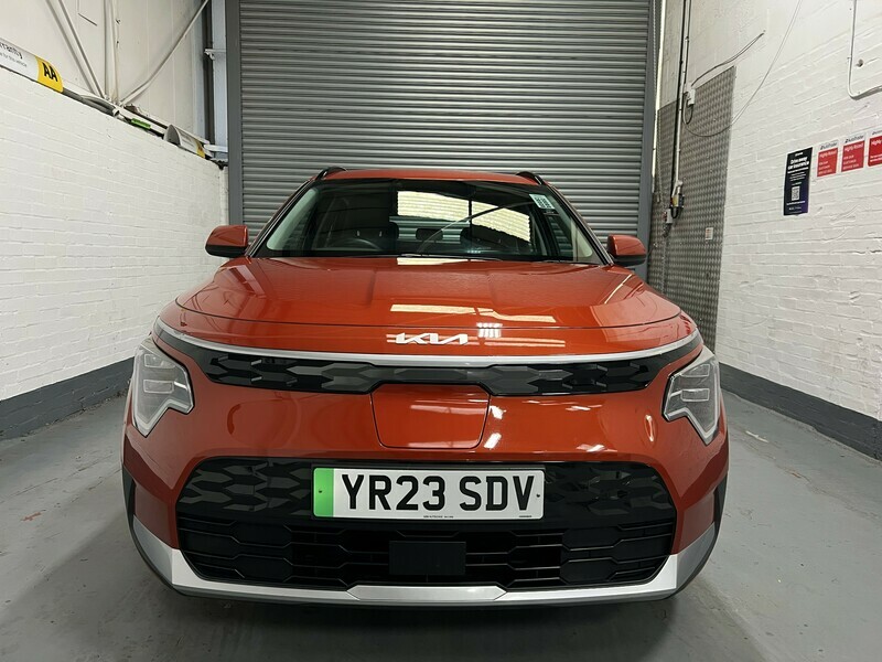 Kia Niro 2 Orange #2
