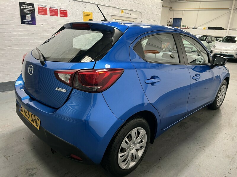 Mazda 2 Mazda 2 Se-l Nav White #9