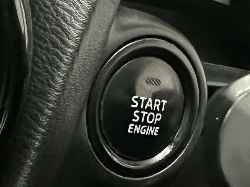 Mazda 2 Mazda 2 Se-l Nav White #40