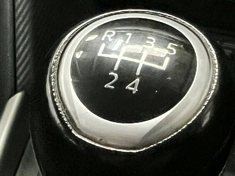 Mazda 2 Mazda 2 Se-l Nav White #24
