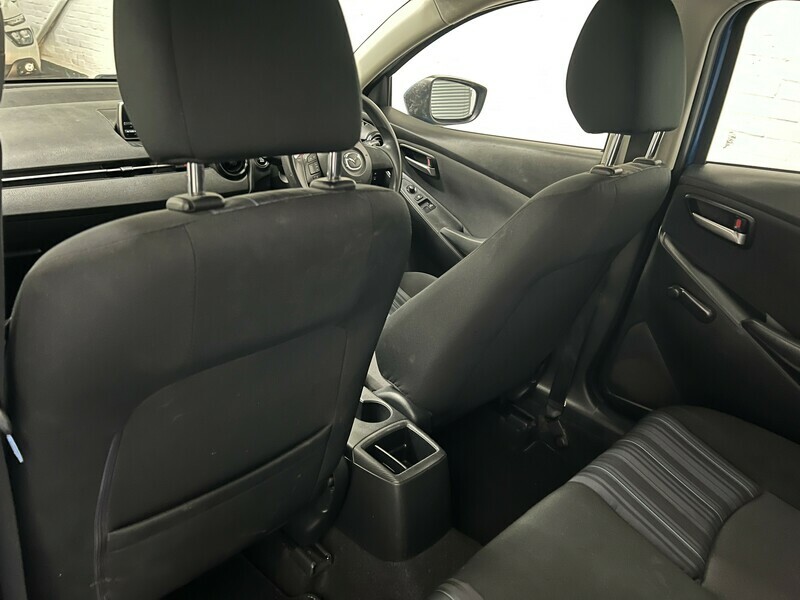 Mazda 2 Mazda 2 Se-l Nav White #30