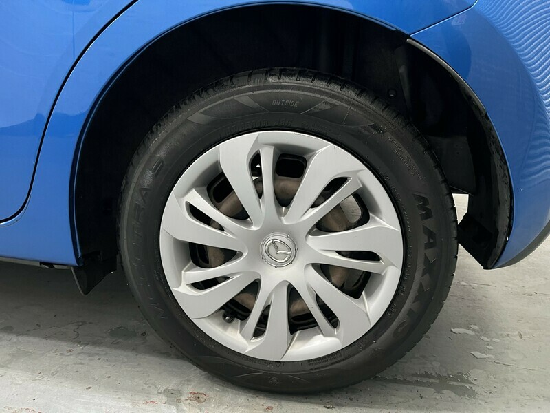 Mazda 2 Mazda 2 Se-l Nav White #44