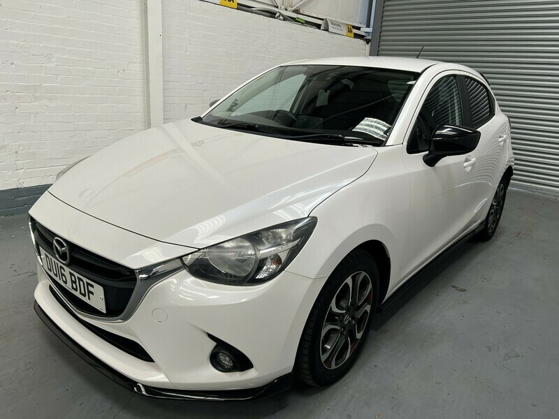 Mazda 2 Sport Black White #4