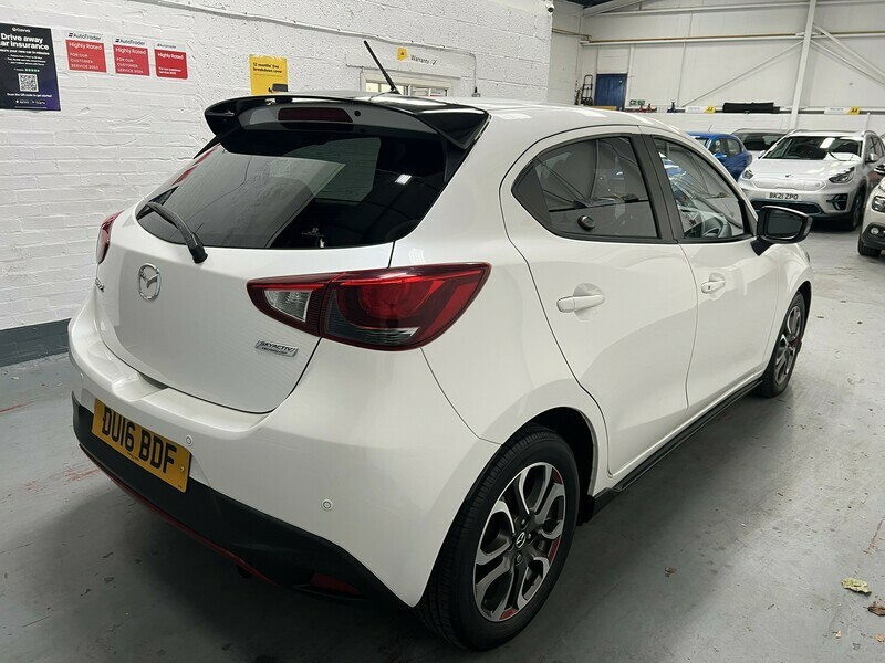 Mazda 2 Hatchback 1.5 Skyactiv-g Se-l 201666 White #8