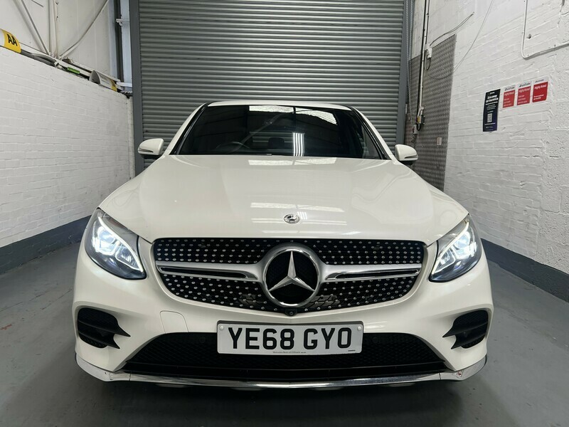 Mercedes-Benz GL Class Glc 250 4Matic Amg White #4