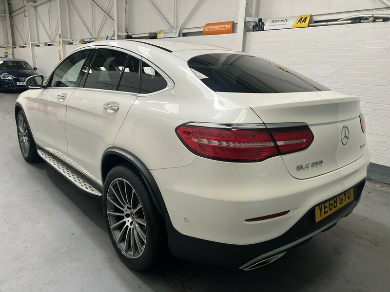Mercedes-Benz GL Class Glc 250 4Matic Amg White #6