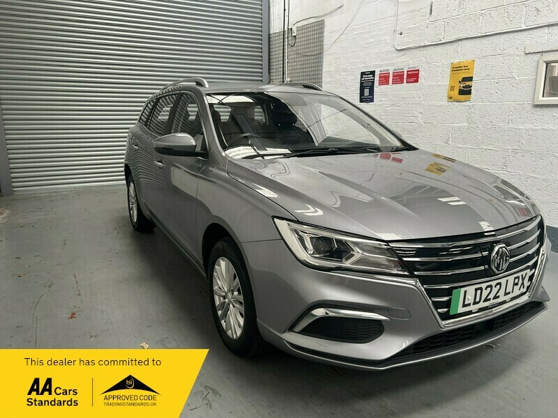 MG MG5 Exclusive Silver
