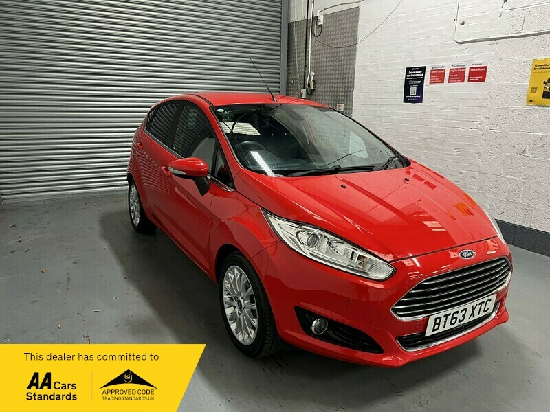 Ford Fiesta Titanium X Red