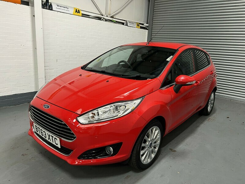 Ford Fiesta Titanium X Red #5