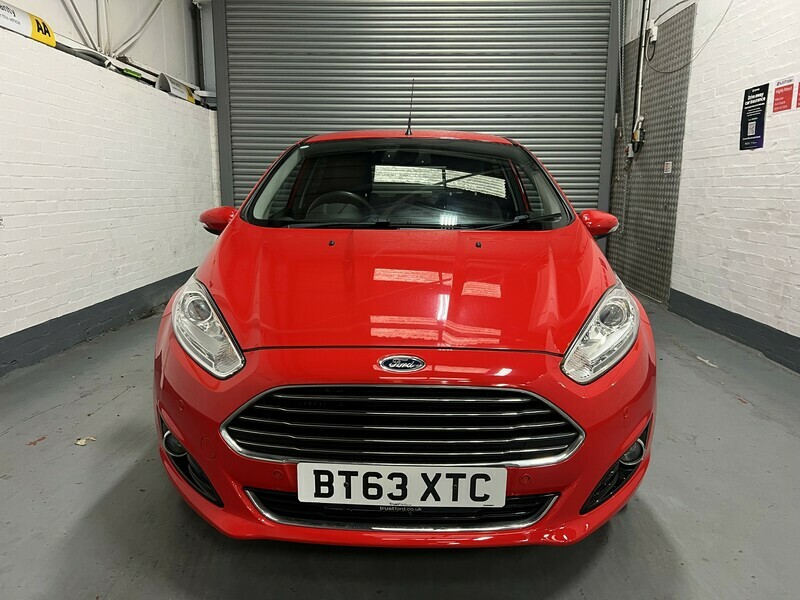 Ford Fiesta Titanium X Red #2