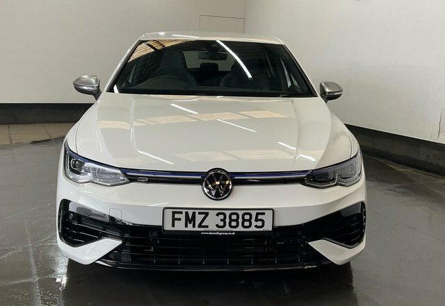 Volkswagen Golf 2.0 Tsi R Hatchback Dsg 4Motion Euro 6 FMZ3885 White #2