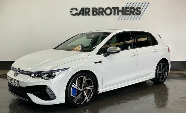 Volkswagen Golf 2.0 Tsi R Hatchback Dsg 4Motion Euro 6 FMZ3885 White #3