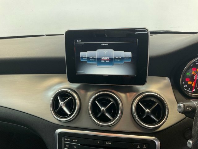 Mercedes-Benz CLA Class Cla 180 Amg Line Tip Black #16