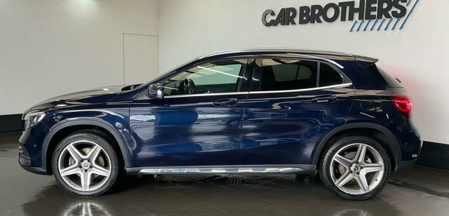 Mercedes-Benz GLA Class 2.1 Gla220d Amg Line Premium Suv 7G-d Blue #4