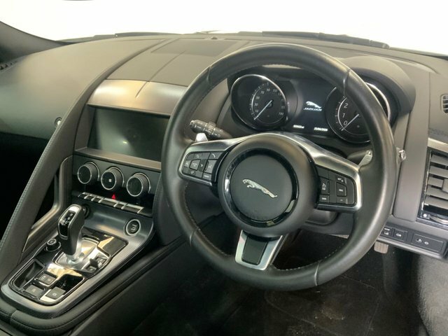 Jaguar F-Type P340 R-dynamic Red #16