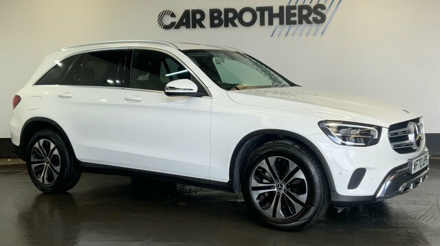 Mercedes-Benz GLC Class 2.0 Glc220d Sport Suv G-tronic 4Matic White