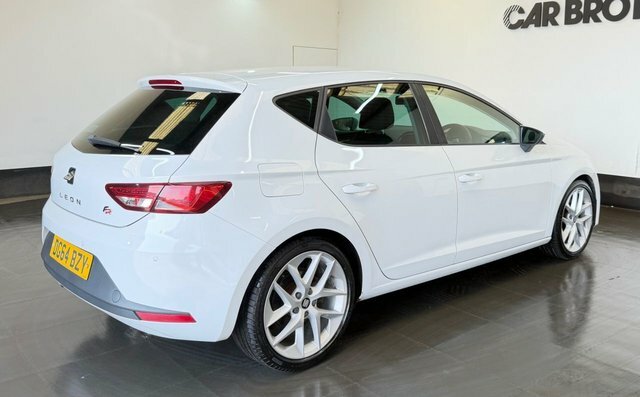 Seat Leon Hatchback 1.6 Tdi Cr Se Euro 5 Ss 201414 Silver #7