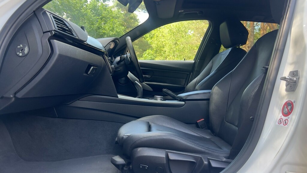 BMW 3 Series 3.0 330D M Sport Shadow Edition Touring Xdriv Grey #16