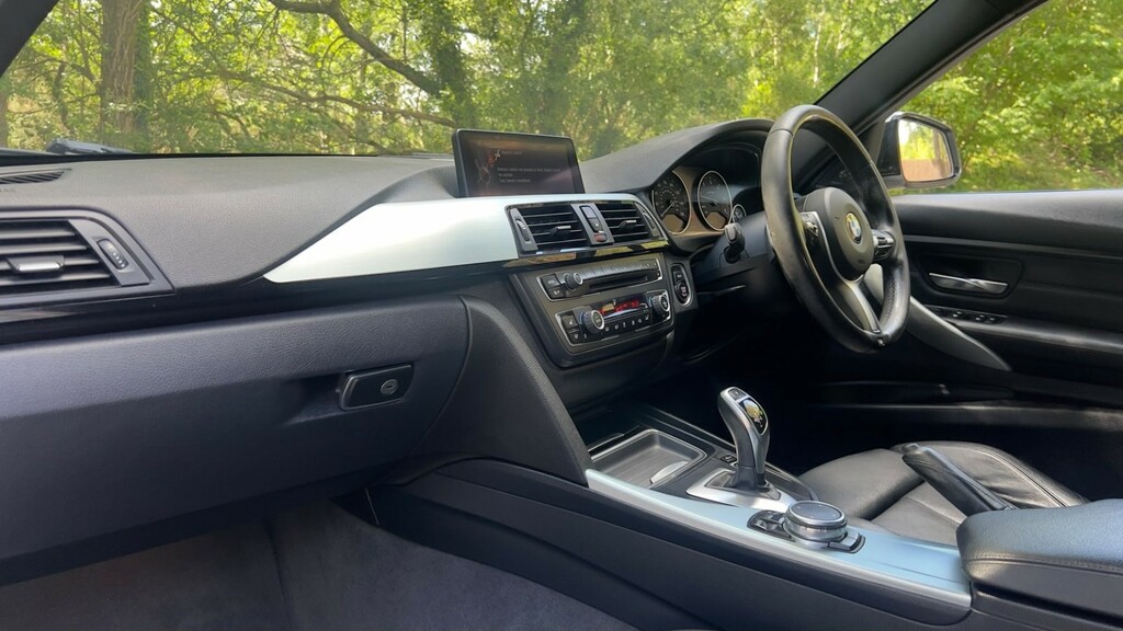 BMW 3 Series 3.0 330D M Sport Shadow Edition Touring Xdriv Grey #19