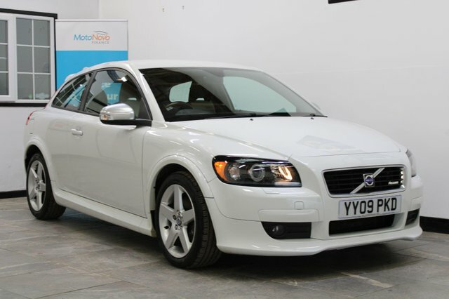 Volvo C30 2009 1.6 R-design White #6