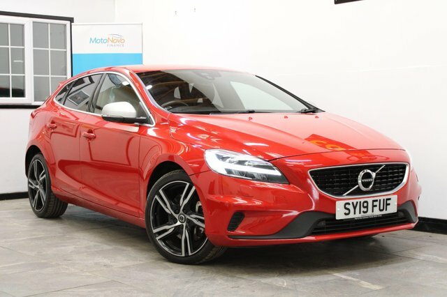 Volvo V40 2019 2.0 D3 R-design Edition Euro 6 Ss Red
