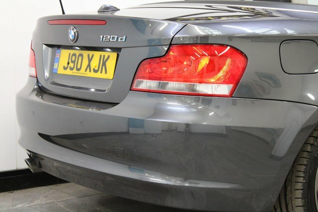 BMW 1 Series 2013 2.0 118I Exclusive Edition 141 Bhp Black #11
