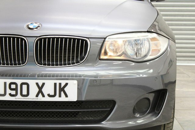 BMW 1 Series 2013 2.0 118I Exclusive Edition 141 Bhp Black #28