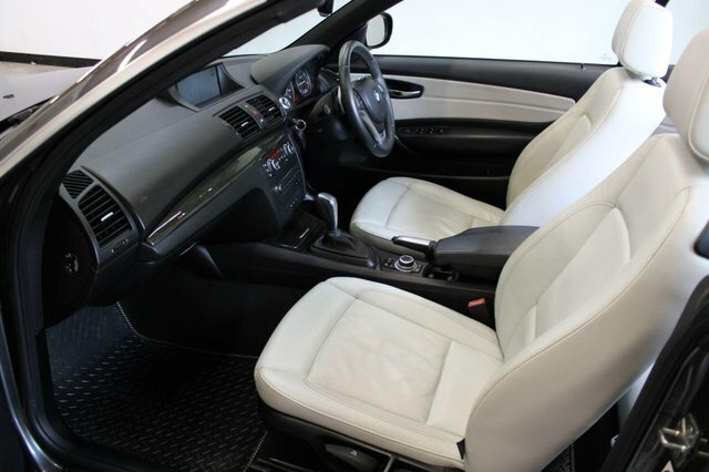 BMW 1 Series 2013 2.0 118I Exclusive Edition 141 Bhp Black #32