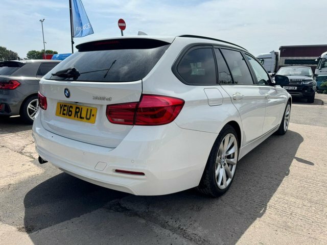 BMW 3 Series 318D Se Touring YE16RLU White #4