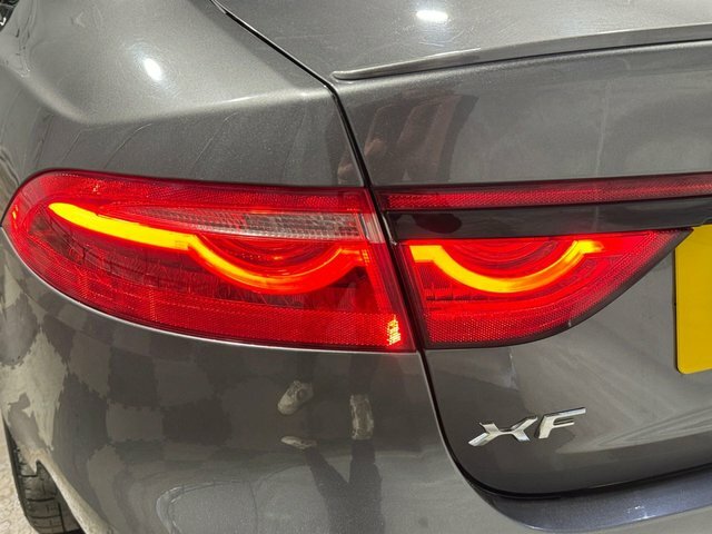 Jaguar XF V6 S Saloon HF66TCO Grey #6