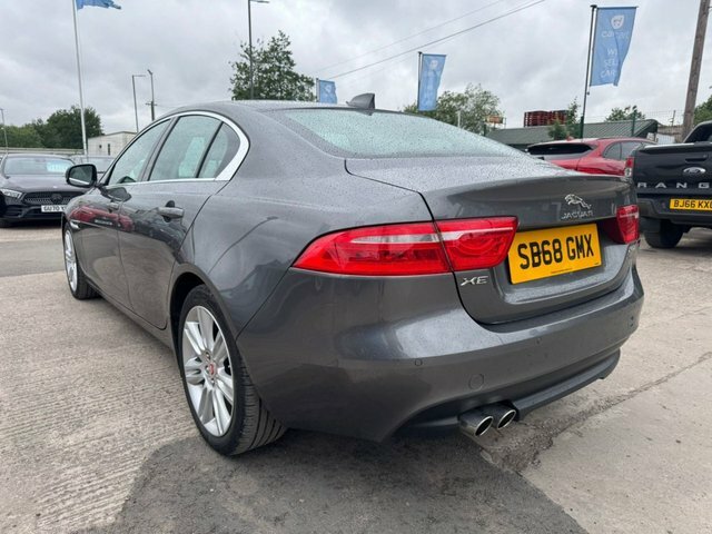 Jaguar XE Portfolio Saloon Grey #3