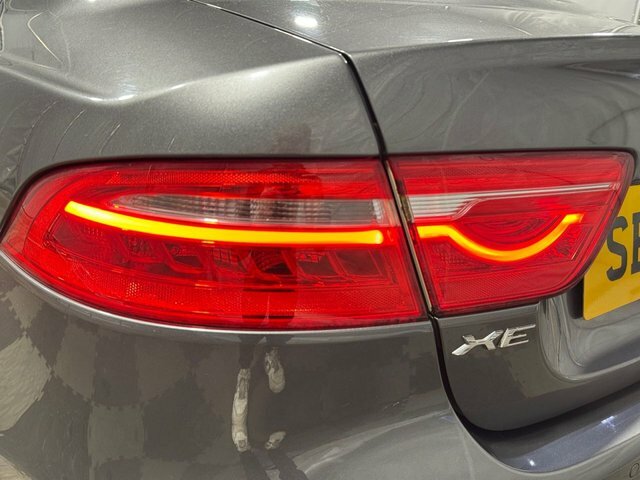 Jaguar XE Portfolio Saloon Grey #6