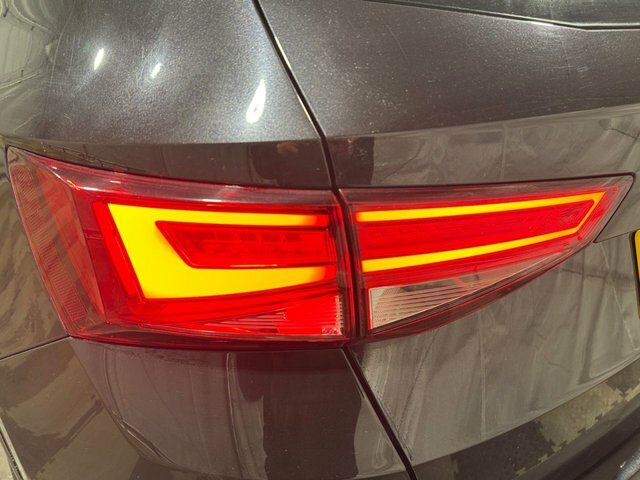 Seat Ateca Ecotsi Xcellence Suv Black #6
