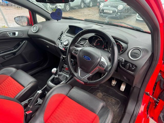 Ford Fiesta Ecoboost St-3 Hatchback MM65UOC Orange #5