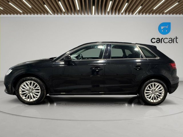 Audi A3 Tdi Se Technik Sportback YD67VAA Black #4