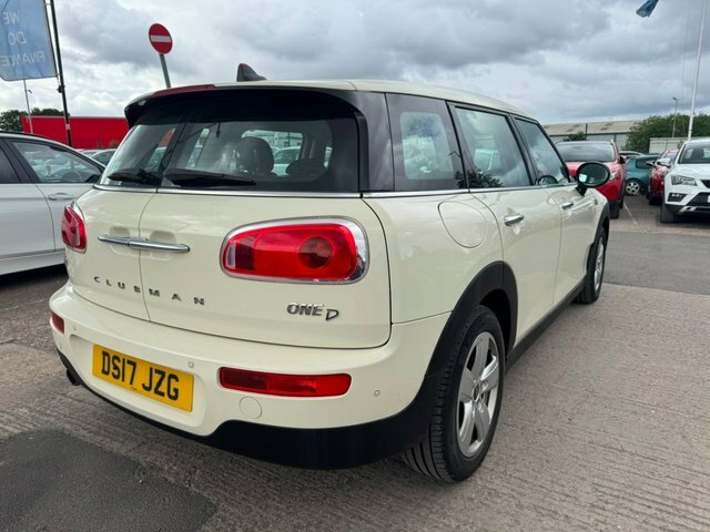 Mini Clubman One D Estate 6Dr White #4