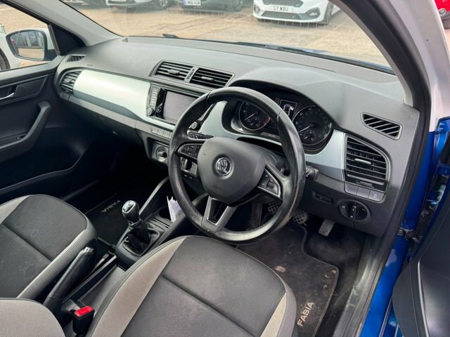 Skoda Fabia Tsi Colour Edition Hatchback Blue #5