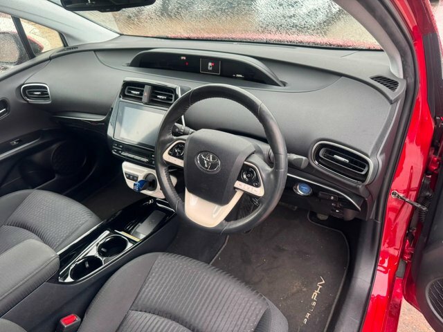 Toyota Prius Vvt 8.8Kwh Business Edition Red #5