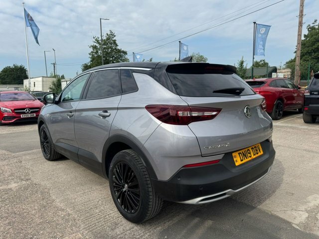 Vauxhall Grandland X Turbo D Blueinjection Sport Grey #3