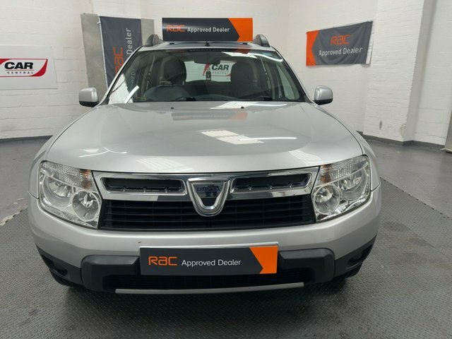 Dacia Duster 1.5 Dci Laureate Suv 4Wd Euro 5 DC14AYL Silver #2