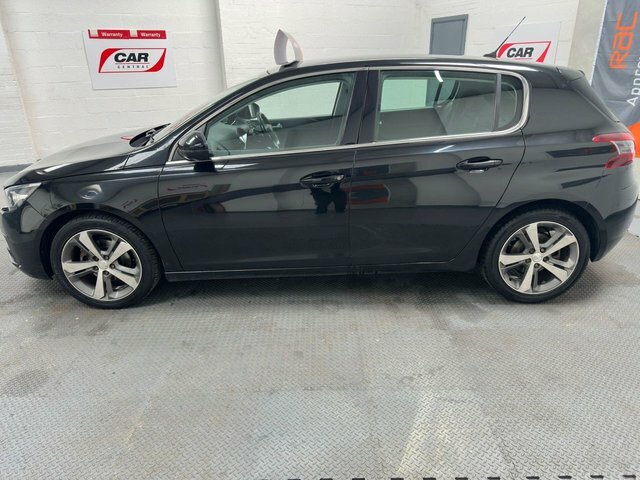 Peugeot 308 1.5 Bluehdi Allure Hatchback Eur Black #3