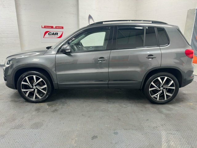 Volkswagen Tiguan 2.0 Tdi Bluemotion Tech Match Suv Dsg 4 Grey #3