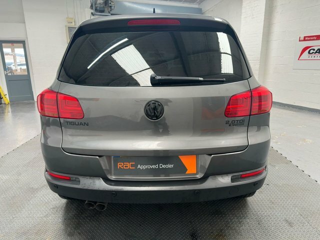 Volkswagen Tiguan 2.0 Tdi Bluemotion Tech Match Suv Dsg 4 Grey #5