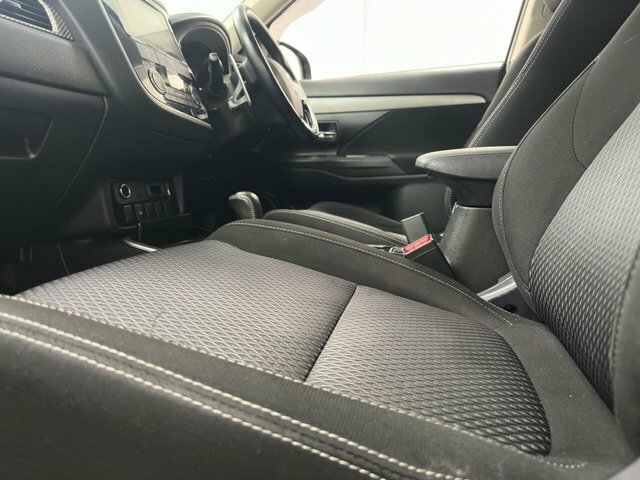 Mitsubishi Outlander 2019 69 Phev Grey #23