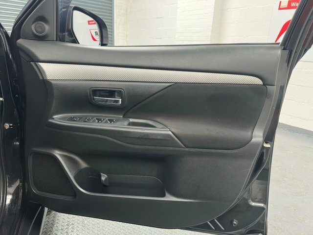 Mitsubishi Outlander 2019 69 Phev Grey #17