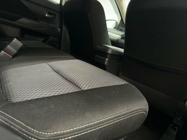 Mitsubishi Outlander 2019 69 Phev Grey #16