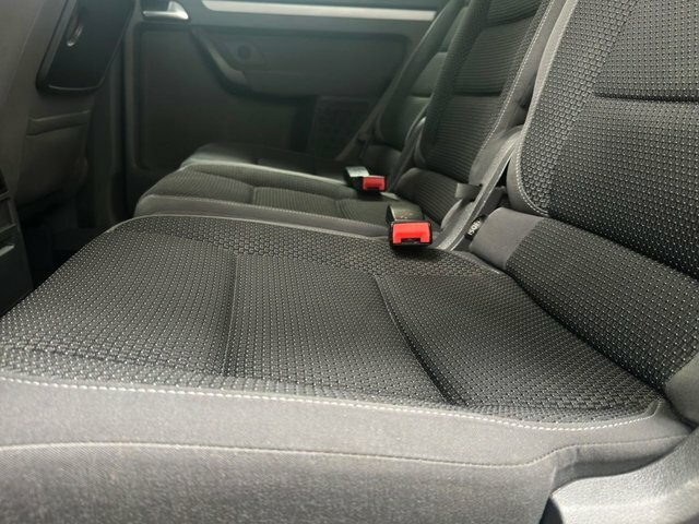 Volkswagen Touran   #29