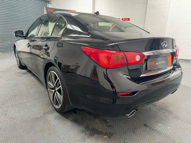 Infiniti Q50 Executive D Black #4