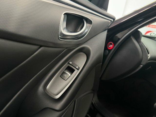 Infiniti Q50 Executive D Black #31